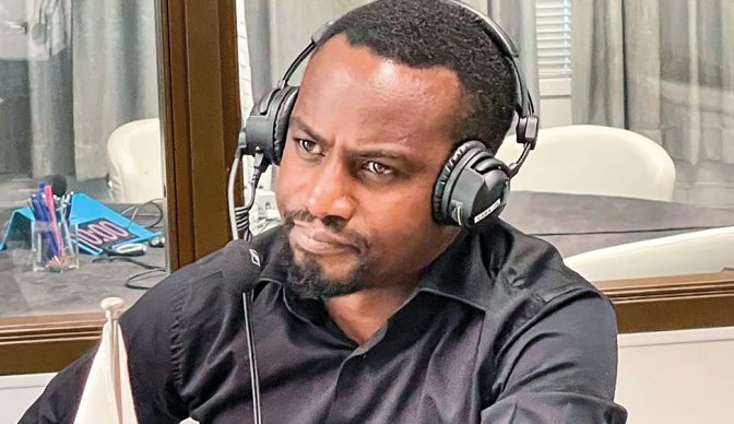 Emmanuel Sseruyange vieraili Radio Patmoksessa